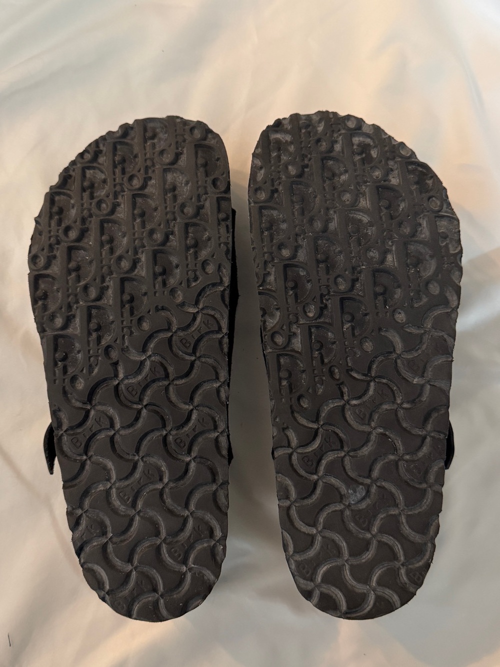Limited Edition DiorxBirkenstock Milano size 39 - Picture 3 of 6
